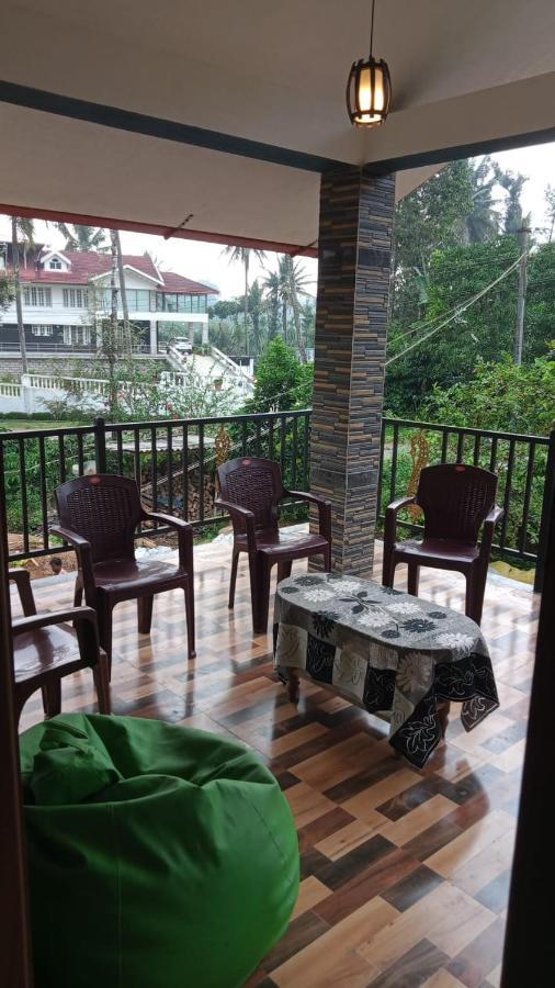 Halase Homestay Mudigere Экстерьер фото